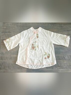 BOHO Blouse Pink Embroidered Flowers NEW size 4